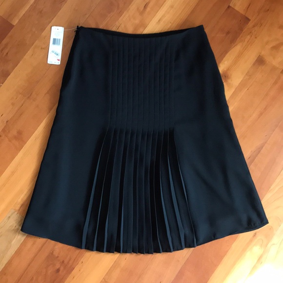 Ralph Lauren Dresses & Skirts - NWT Ralph Lauren Pleated Black Skirt